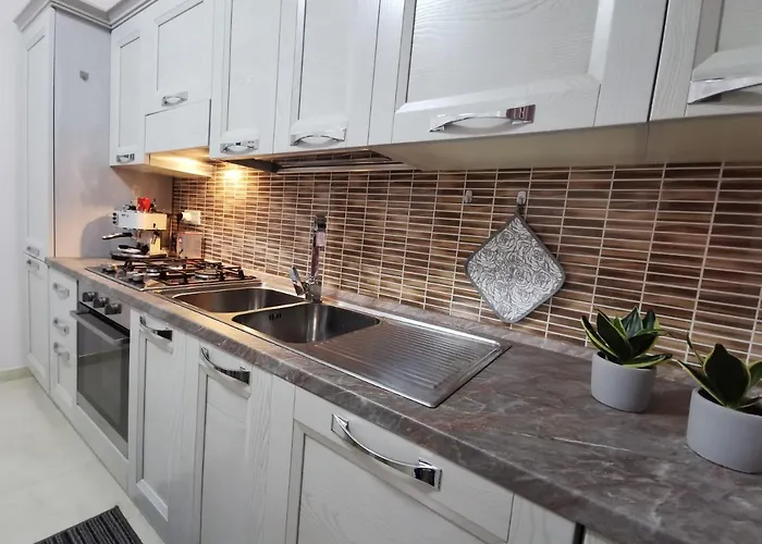 Alghermanzoni * Альгеро