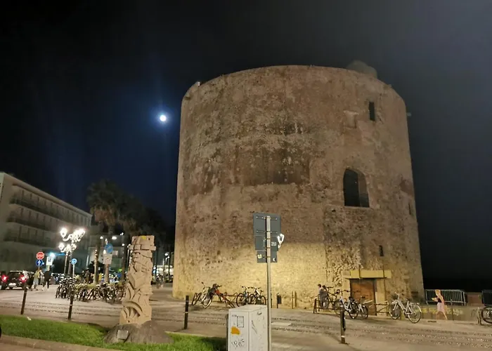 Alghermanzoni Альгеро