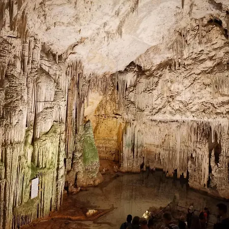 Alghermanzoni דירה אלגהרו